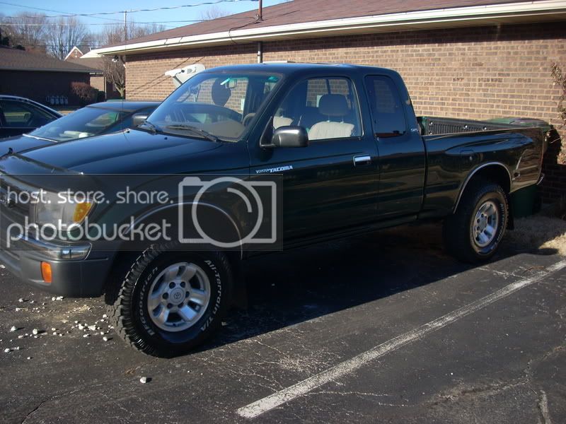 Truck001.jpg