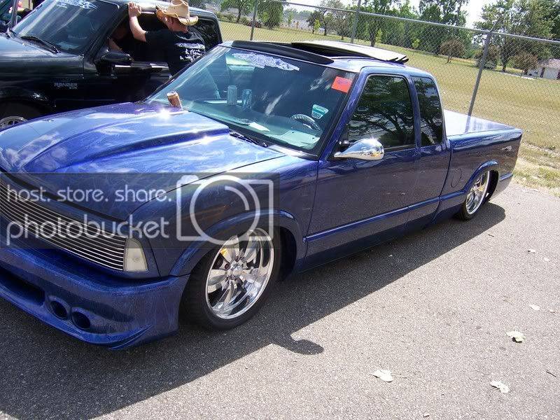 CarShow140.jpg