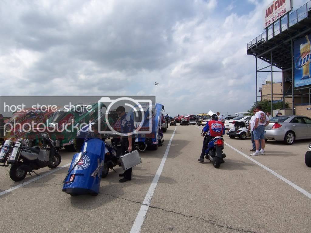 nhra012.jpg