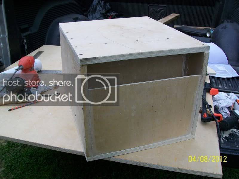 cadence12enclosure012.jpg