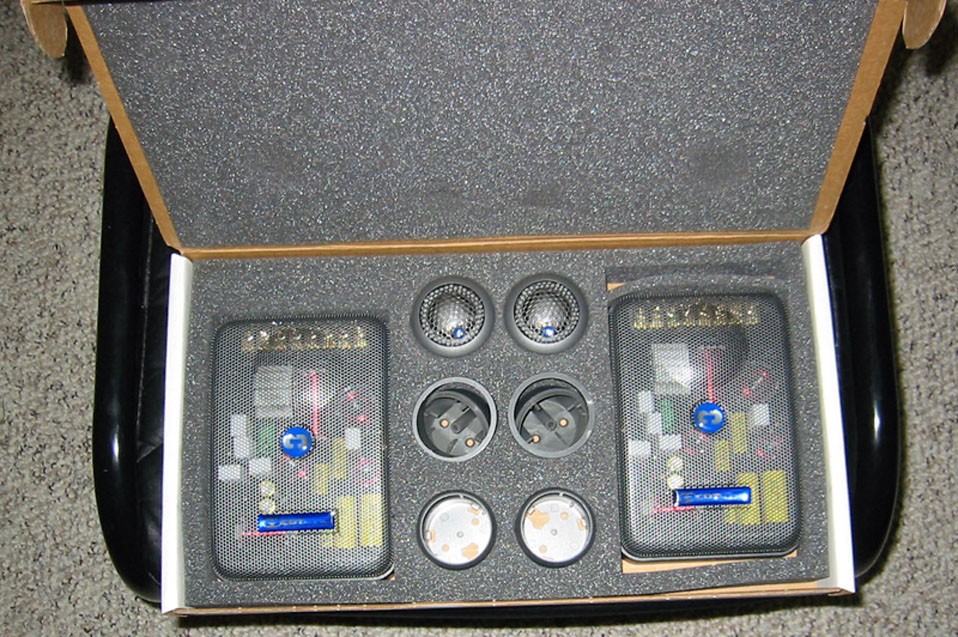 cdtes200usbox.jpg