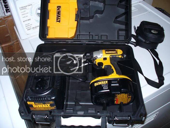Dewalt3.jpg