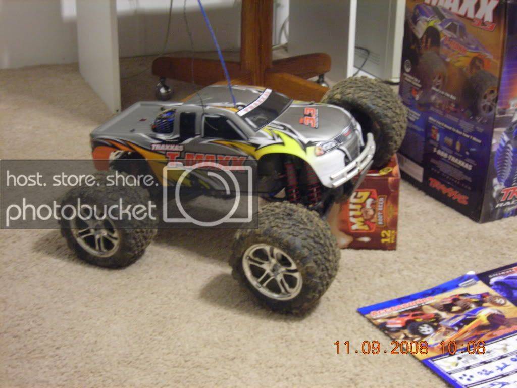 newtraxxas33rtrandhometheater017.jpg