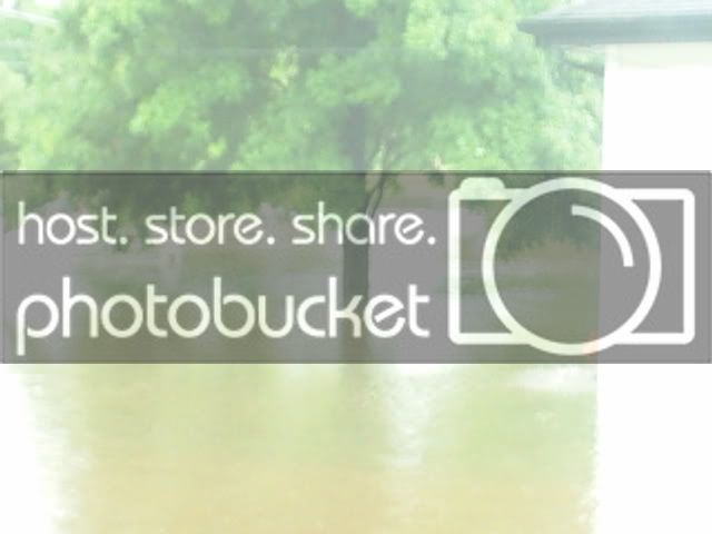 picsofflood015.jpg
