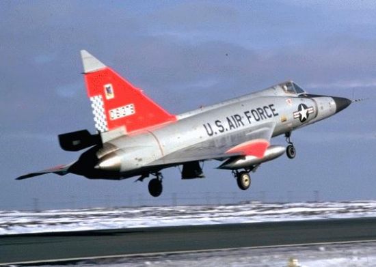 f102_08.jpg