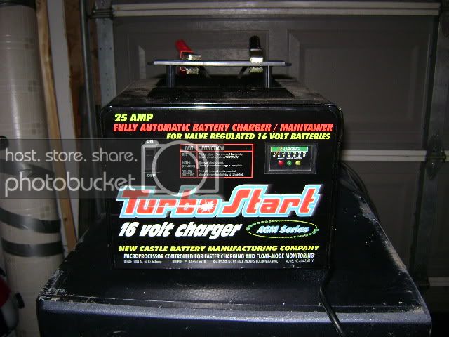 Turbostart16voltcharger003.jpg